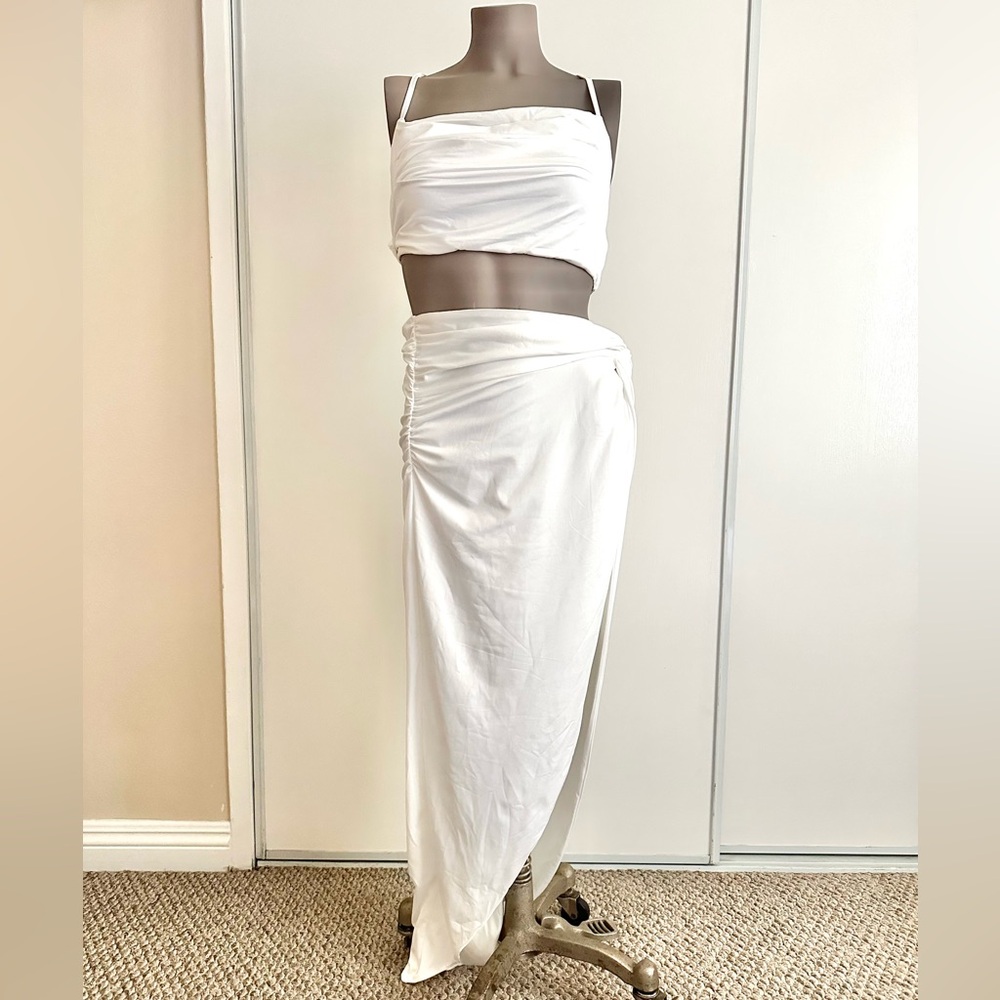 White Ruched Side Maxi Skirt and Crop Top Sz L